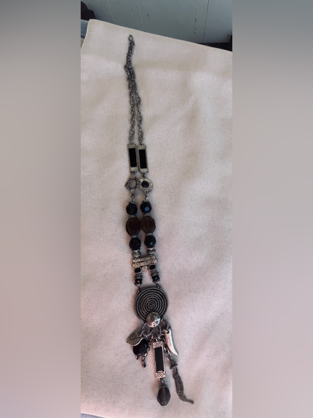 Vintage style long sautoir necklace